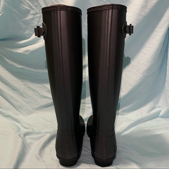 Tall Matte Black Hunter Boots (Size 8) - Picture 3 of 8